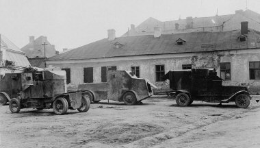 Jeffery armoured cars gathered in Zolochiv