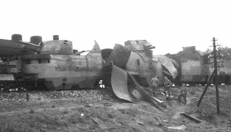 Polish armoured train Nr.12