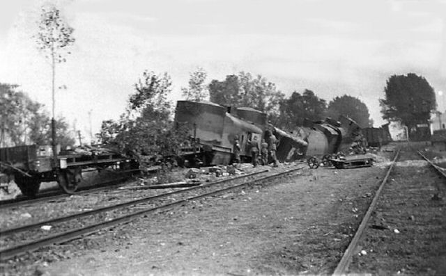 Armoured train Nr.13 from the right side