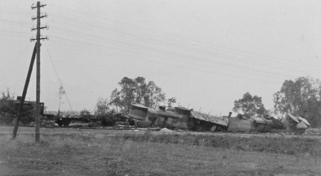 Armoured train Nr.13 from the right side