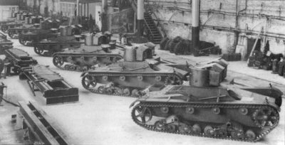 Polish Vickers Mark E tanks under construction