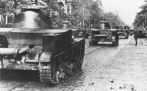 Polish Vickers Mark E tanks